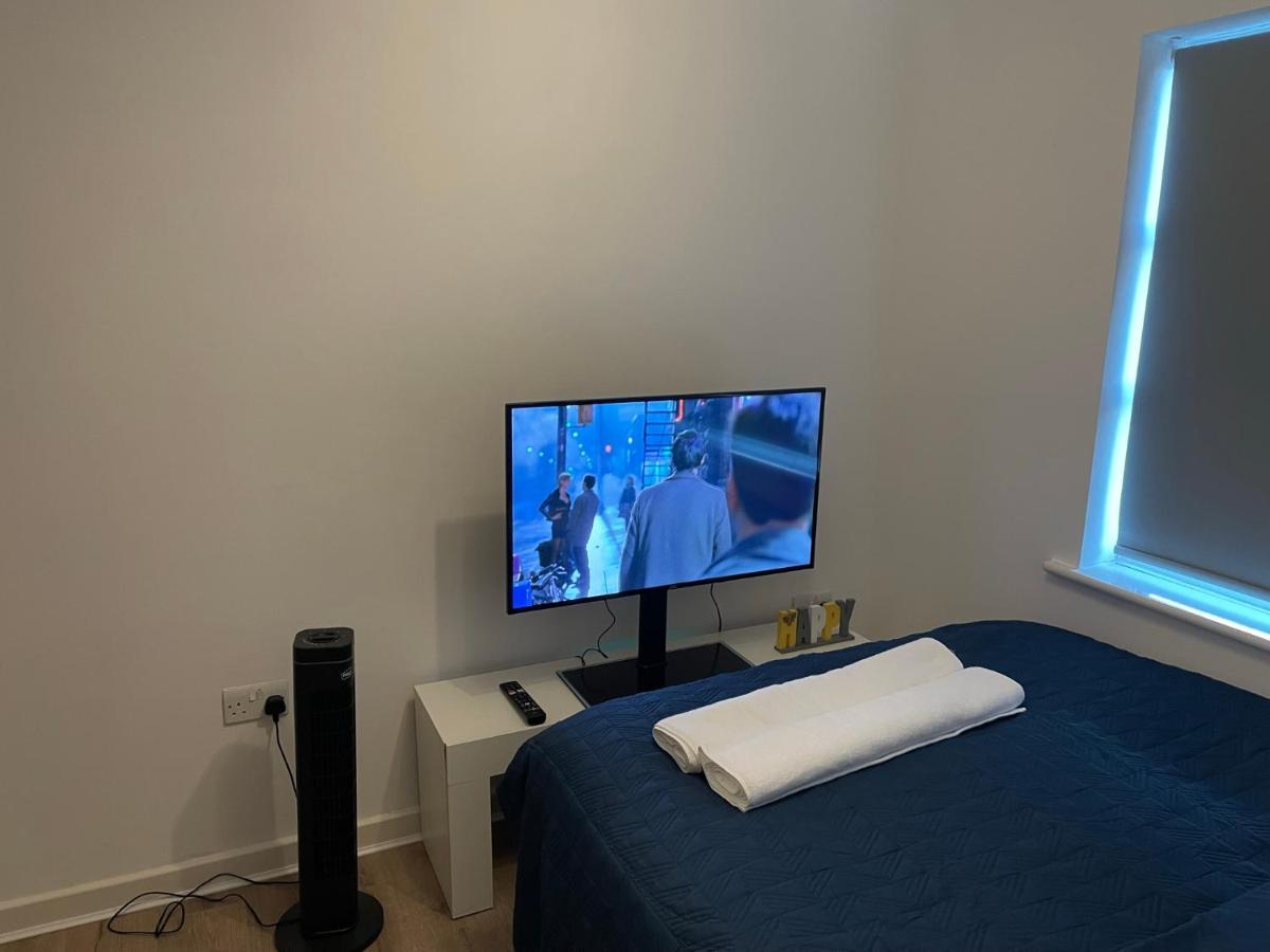 King Dems Home Ντάγκεναμ Εξωτερικό φωτογραφία